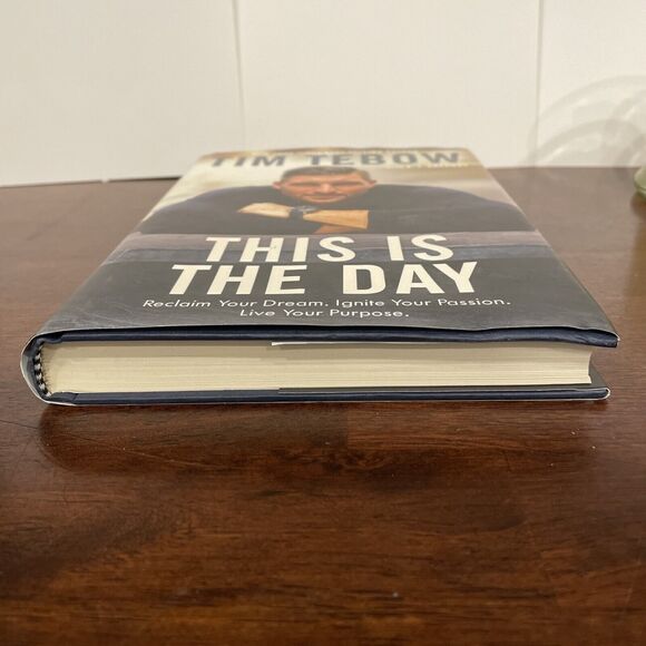 This Is the Day : Reclaim Your Dream. Ignite Your Passion. 1st Ed - Picture 3 of 8